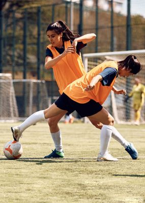 Jóvenes futbolistas